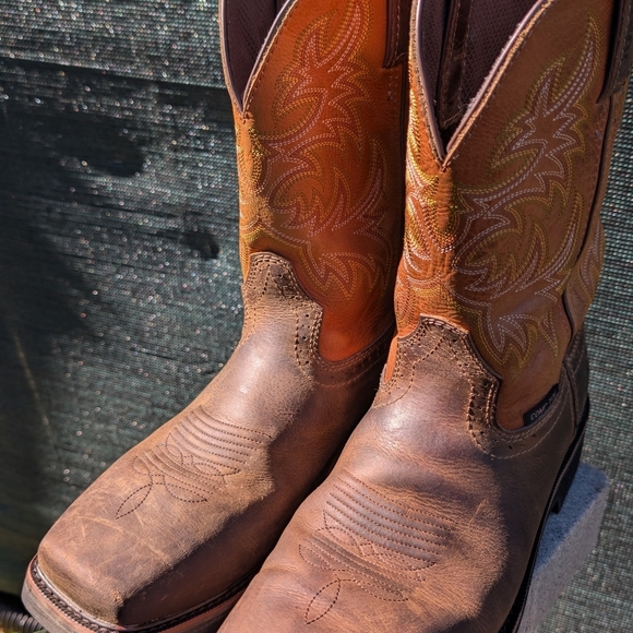 Justin Boots Men's Brown and Tan Western Boots - Picture 1 of 7